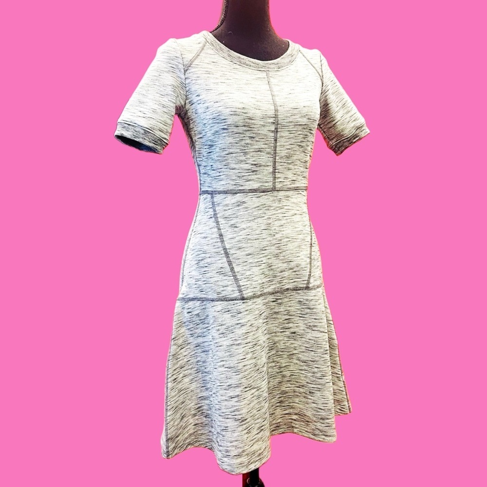 Athleta Dress XXS Gray Athletic Stretch Short Sleeve Active Casual Mini Workout